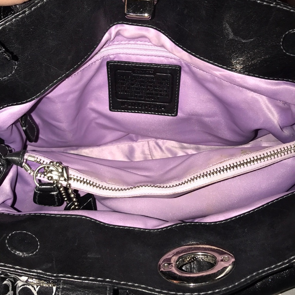 Coach purse - Picture 4 of 6